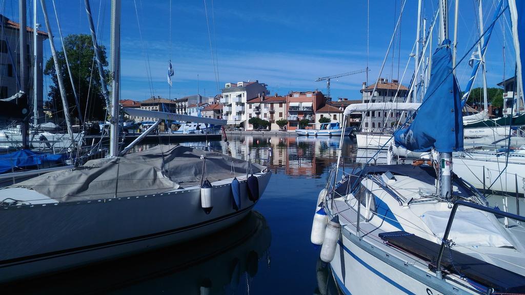 Hotel Ville Bianchi Grado Bagian luar foto